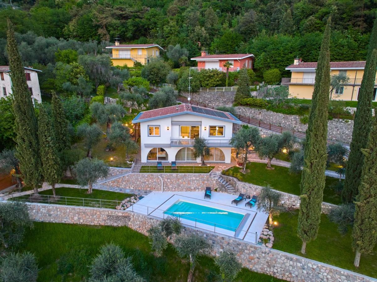Villa Paier Relais & Pool Мальчезине Экстерьер фото